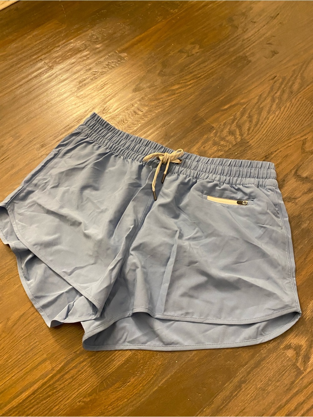 Vuori women shorts Clementine 2.0 Short 2.5“ size XL